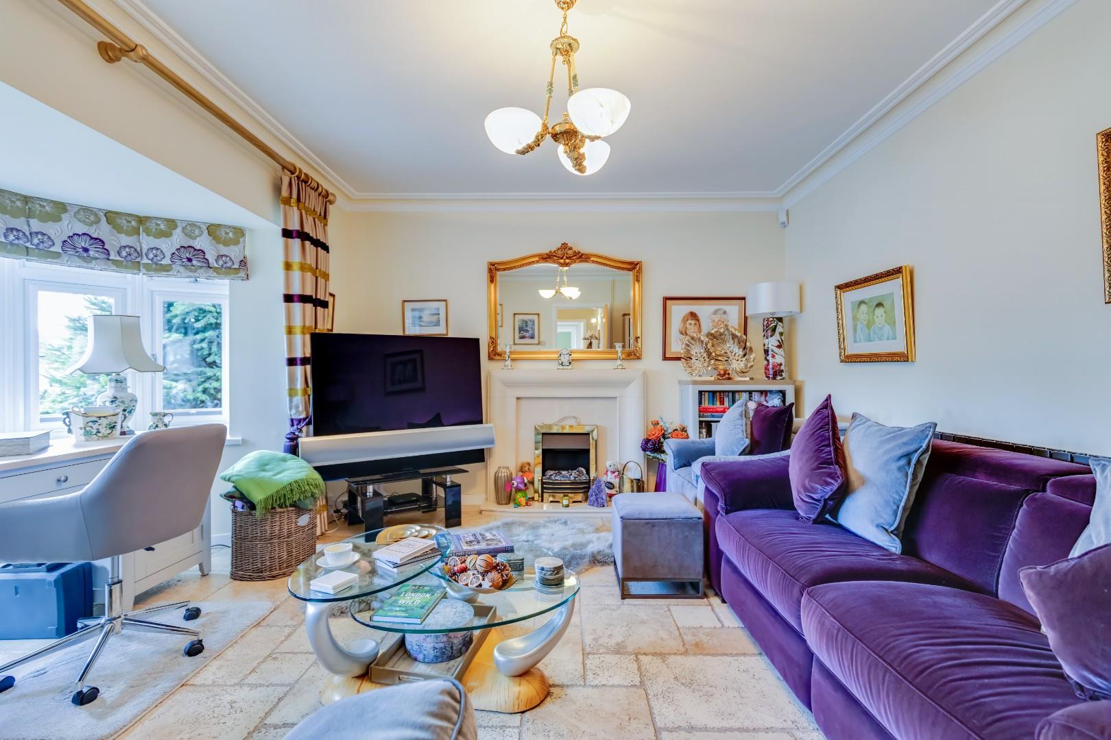 28 Ffrwd Vale, Neath, Neath Port Talbot, SA10 7BA